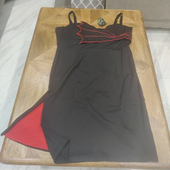 Unique Vintage Weasel wear bat dress size 3xl New (its 2x) - Picture 1 of 4
